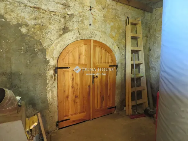 Eladó ház Biatorbágy 315 nm