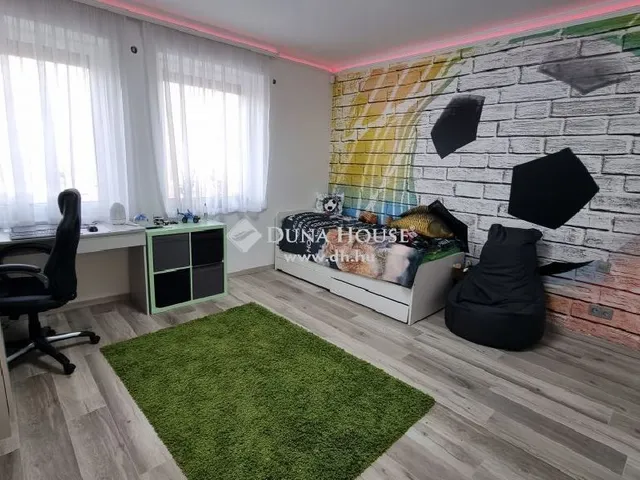 Eladó ház Biatorbágy 315 nm