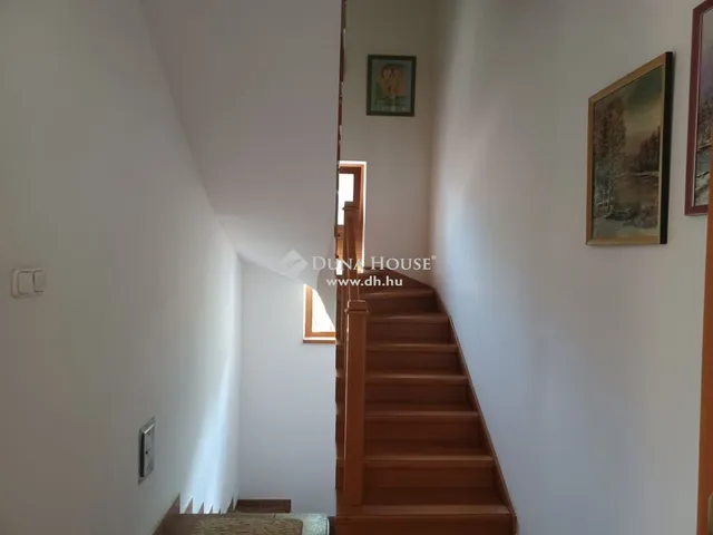 Eladó ház Szentendre 180 nm