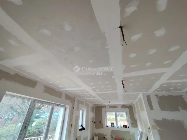 Eladó ház Diósd 160 nm