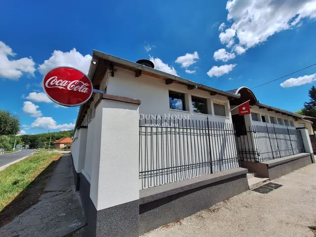 Eladó kereskedelmi és ipari ingatlan Mende 146 nm