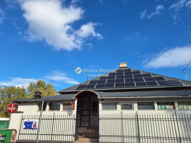 Eladó kereskedelmi és ipari ingatlan Mende 146 nm