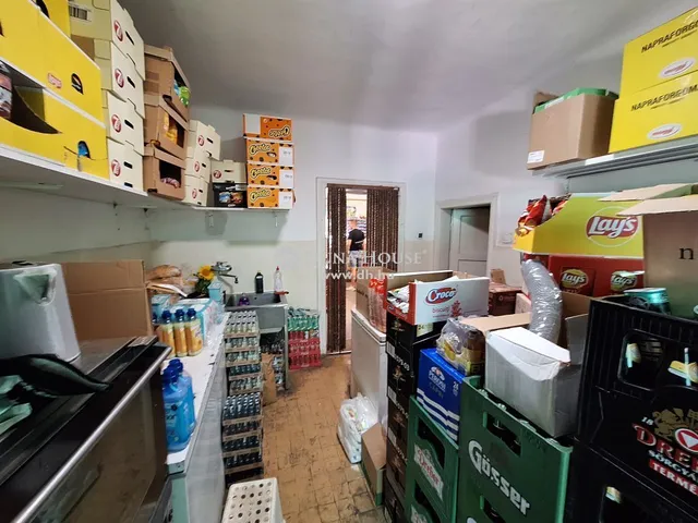 Eladó kereskedelmi és ipari ingatlan Mende 146 nm