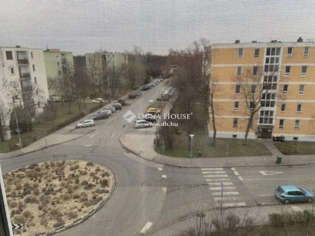 Eladó lakás Budapest IX. kerület, József Attila lakótelep 54 nm