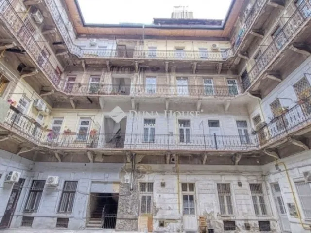 Eladó lakás Budapest VIII. kerület, Józsefváros 86 nm