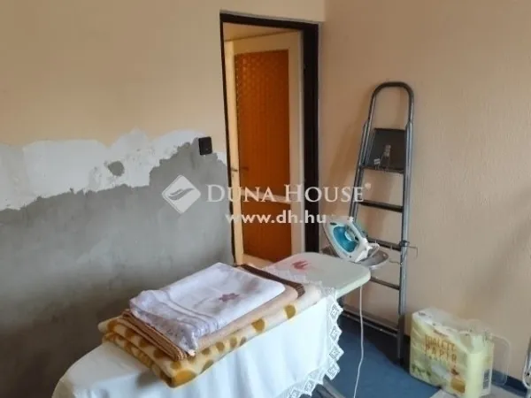 Eladó ház Budapest XV. kerület, Rákospalota 187 nm