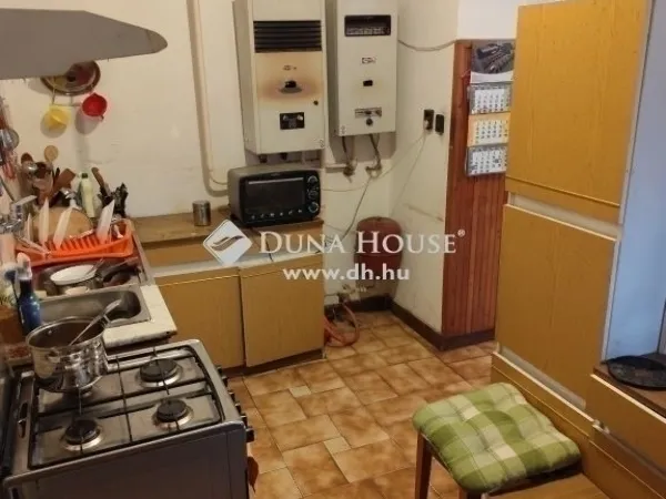 Eladó ház Budapest XV. kerület, Rákospalota 187 nm