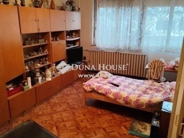 Eladó ház Budapest XV. kerület, Rákospalota 187 nm