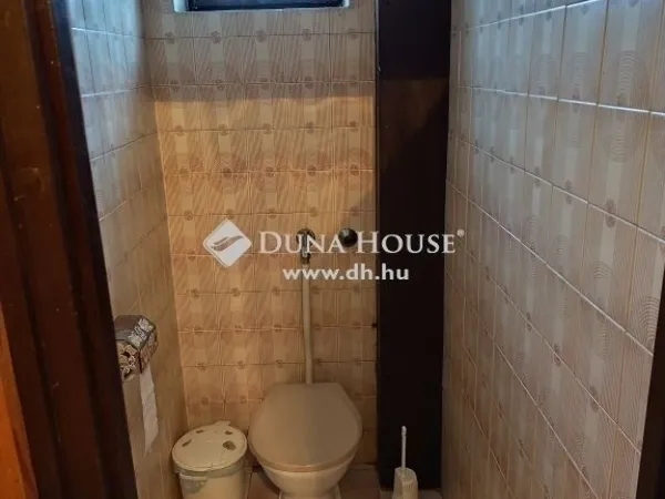 Eladó ház Budapest XV. kerület, Rákospalota 187 nm