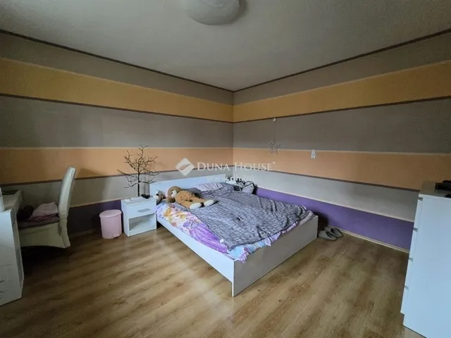 Eladó ház Vác 160 nm