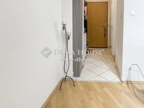 Eladó lakás Solymár 80 nm