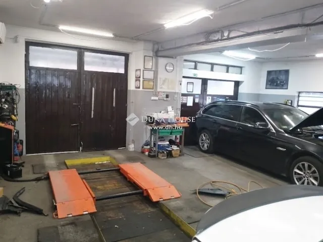 Eladó ház Göd 340 nm