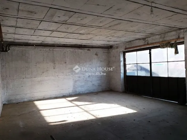 Eladó ház Göd 340 nm