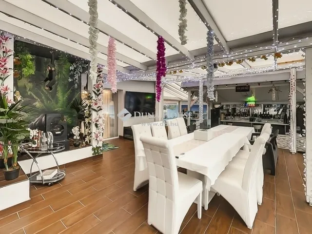 Eladó ház Szigethalom 300 nm