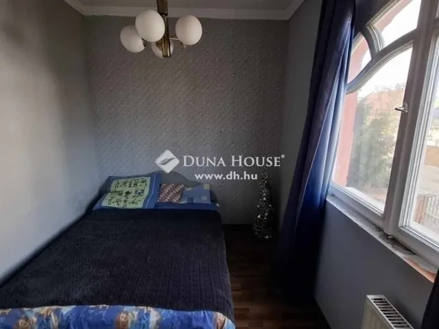 Eladó ház Budapest XVIII. kerület, Bókaytelep 375 nm