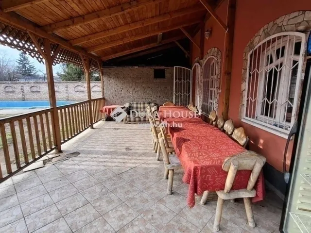 Eladó ház Budapest XVIII. kerület, Bókaytelep 375 nm
