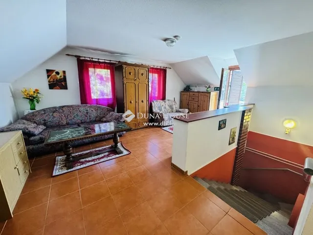 Eladó kereskedelmi és ipari ingatlan Ecser 600 nm