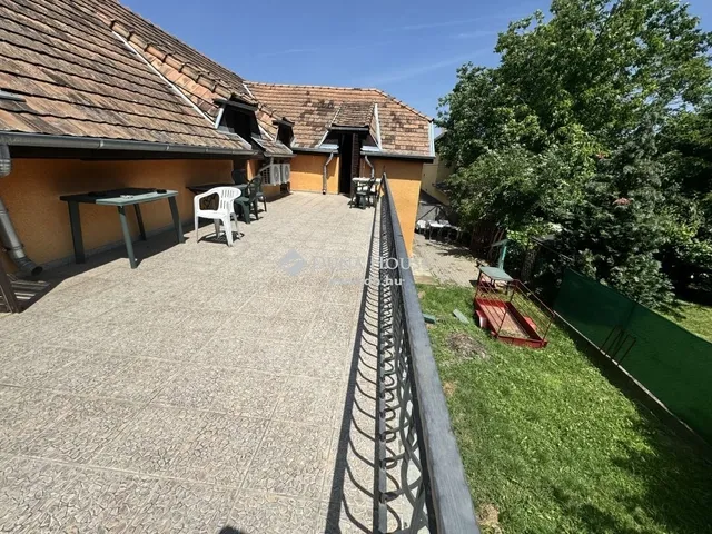 Eladó kereskedelmi és ipari ingatlan Ecser 600 nm