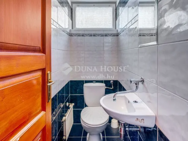 Eladó ház Erdőkertes 300 nm