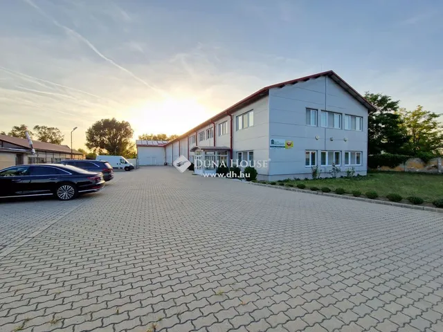 Eladó kereskedelmi és ipari ingatlan Abony 1150 nm