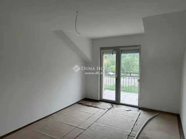 Eladó ház Göd 280 nm