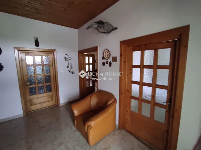 Eladó telek Kemence 240000 nm