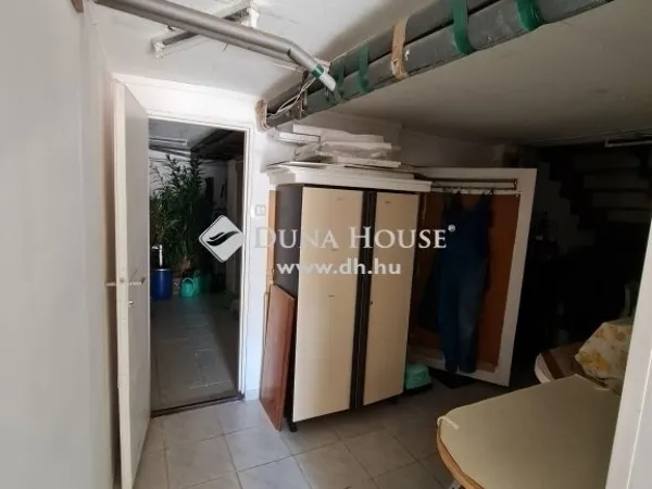 Eladó ház Százhalombatta 276 nm