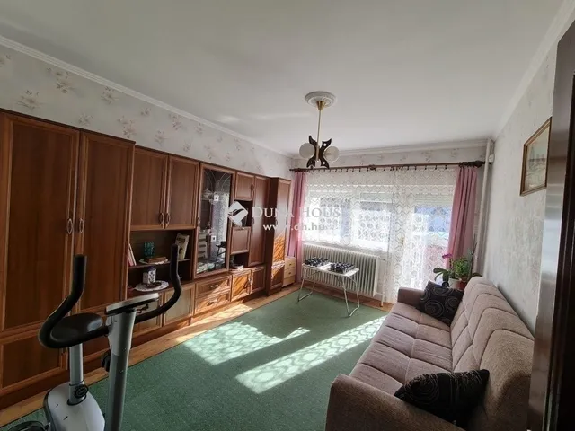 Eladó ház Százhalombatta 276 nm