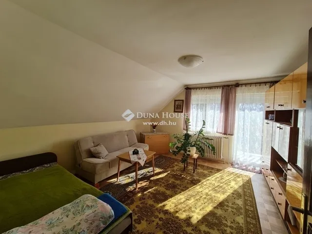 Eladó ház Százhalombatta 276 nm