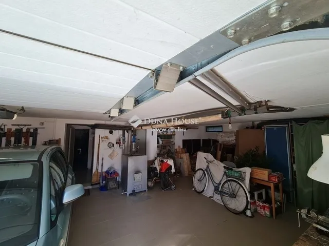 Eladó ház Százhalombatta 276 nm