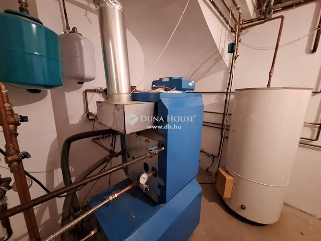 Eladó ház Solymár 500 nm