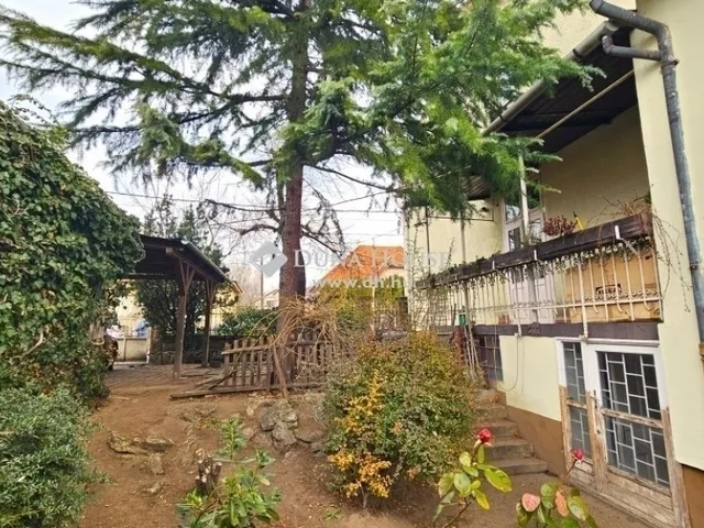 Eladó ház Budapest X. kerület 204 nm