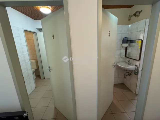 Eladó ház Budapest XXI. kerület 350 nm