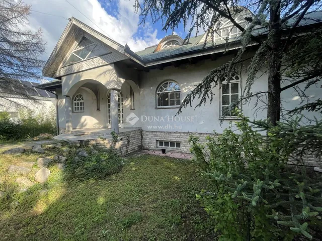 Eladó ház Érd 397 nm