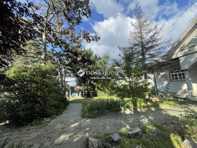 Eladó ház Érd 397 nm