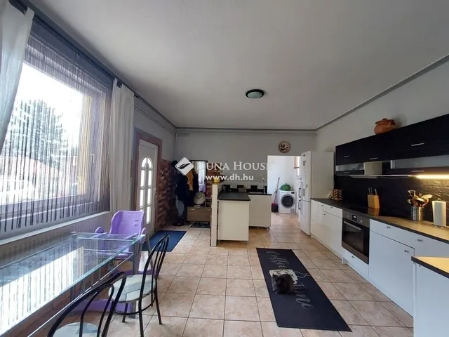 Eladó ház Szigethalom 204 nm