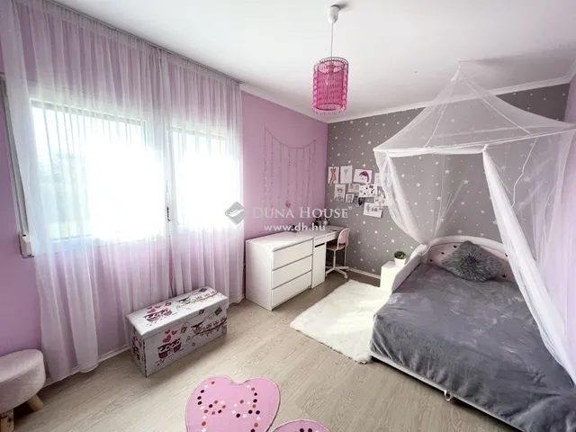 Eladó ház Ráckeve 197 nm