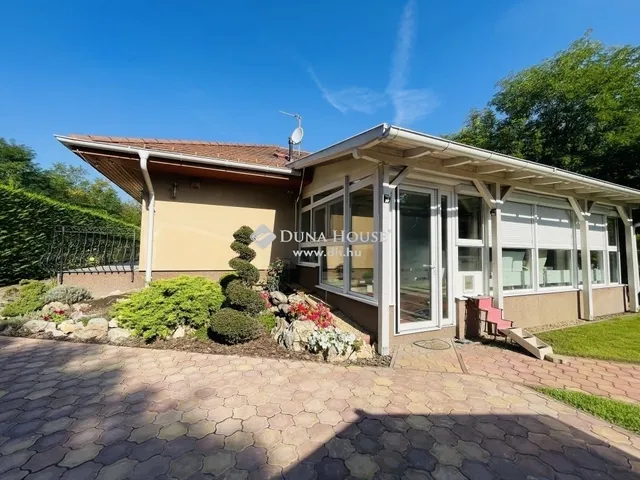 Eladó ház Pócsmegyer 116 nm