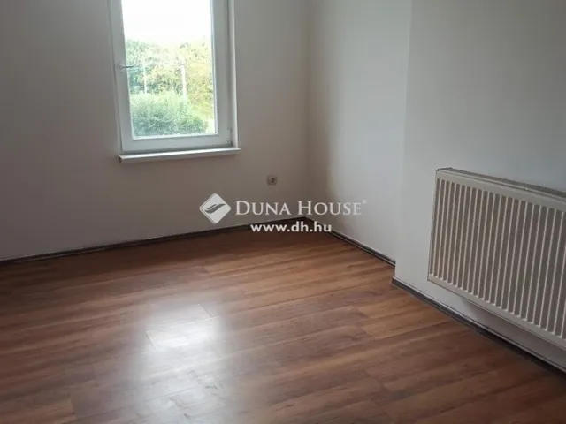 Eladó ház Herceghalom 140 nm