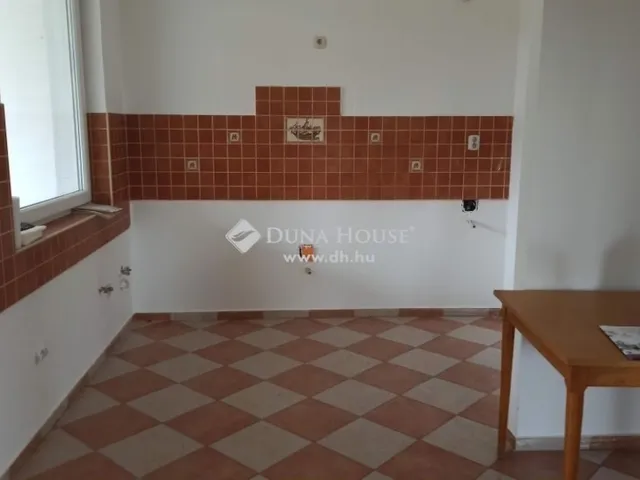 Eladó ház Herceghalom 140 nm