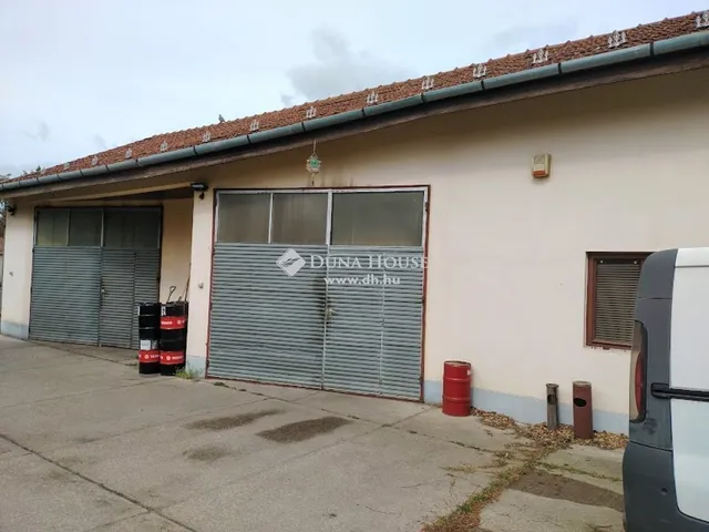 Eladó ház Szigethalom 225 nm