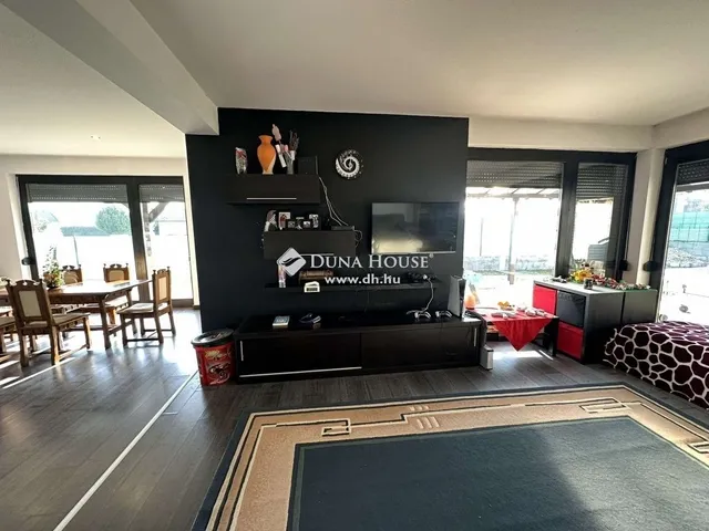 Eladó ház Dabas 157 nm