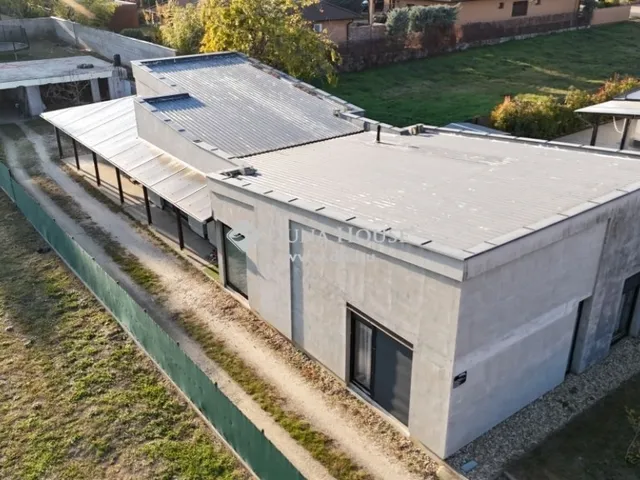 Eladó ház Dabas 157 nm