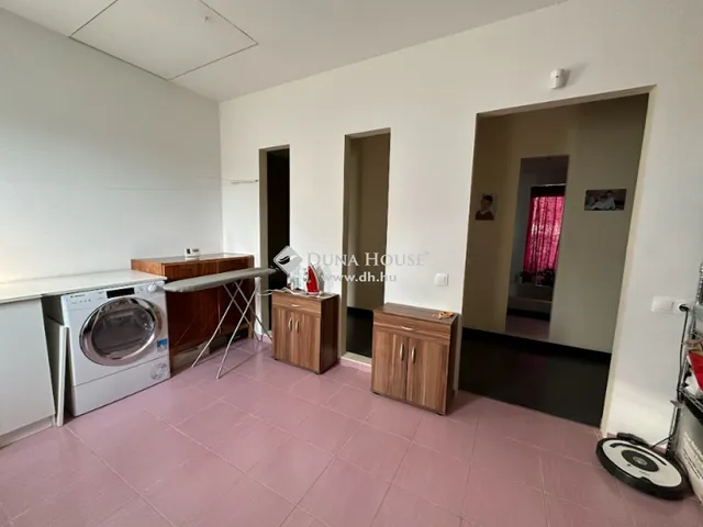 Eladó ház Dabas 157 nm