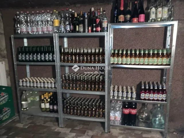 Eladó ház Szada 200 nm