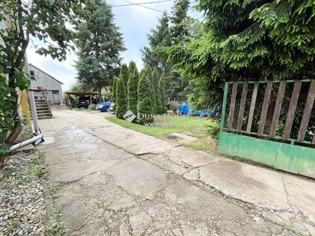 Eladó ház Mogyoród 228 nm