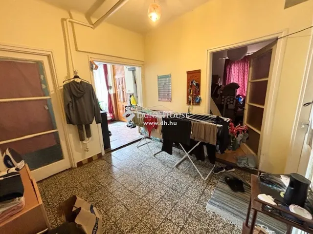 Eladó ház Mogyoród 228 nm