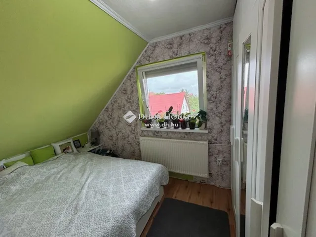 Eladó ház Mogyoród 228 nm