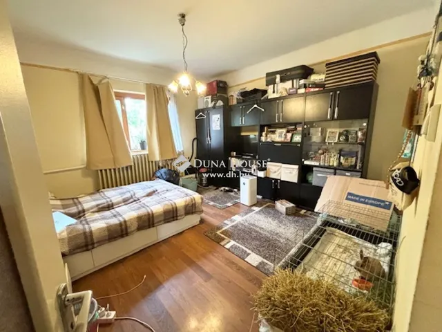 Eladó ház Mogyoród 228 nm