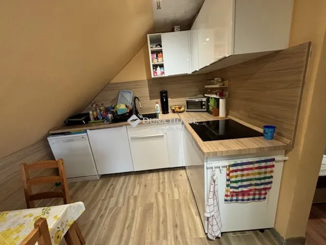 Eladó ház Mogyoród 228 nm